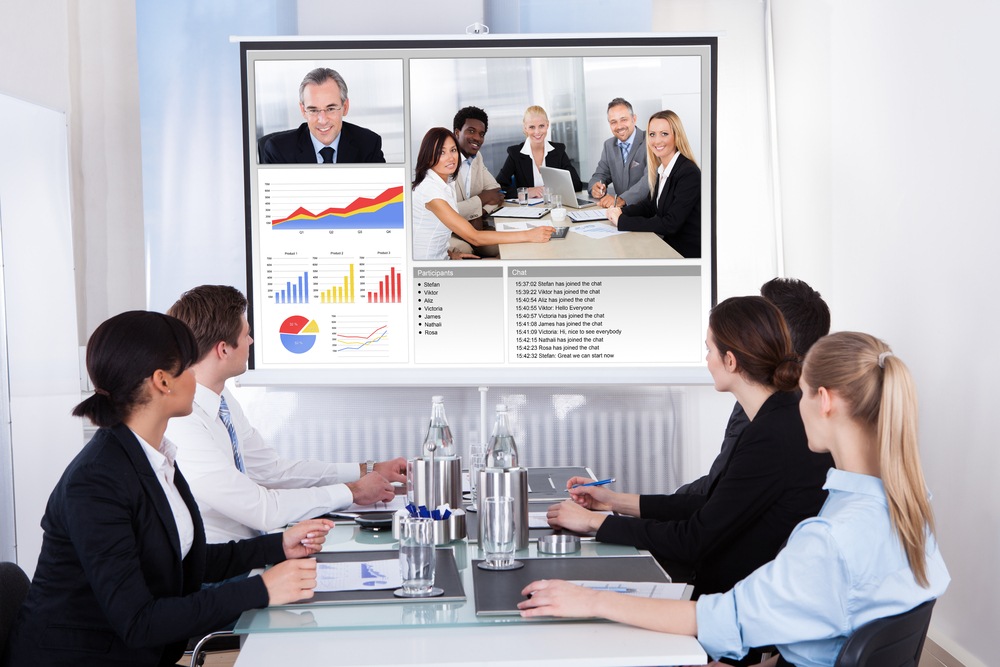 Top 5 Benefits Of Using eLearning Tools For Staff Training